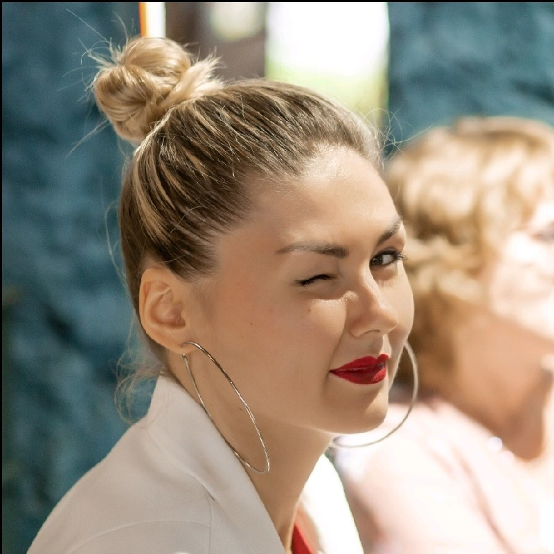 Анастасия Саланхина